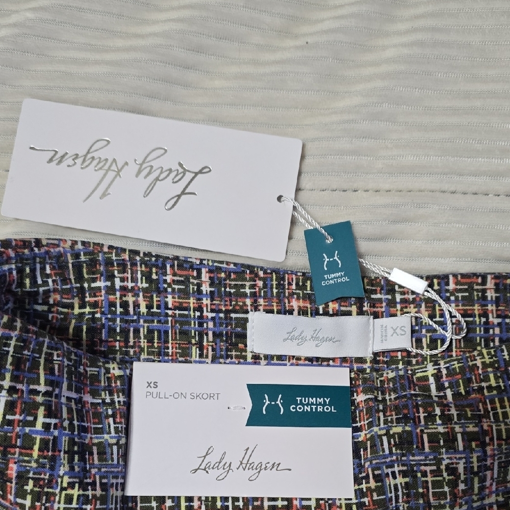 NWT Lady Hagen Skort Size XS - Picture 3 of 7